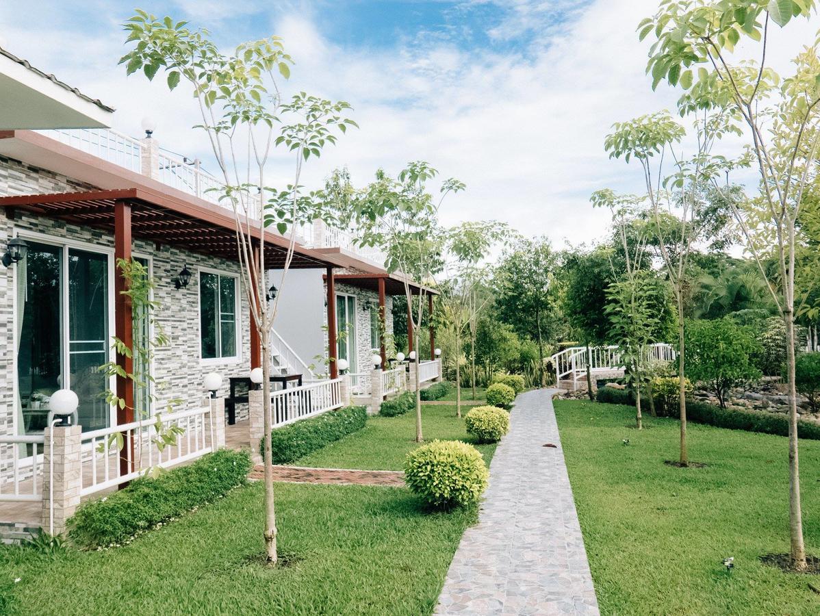 Rai Fahpratan Home And Garden Ban Pak Ngam  المظهر الخارجي الصورة